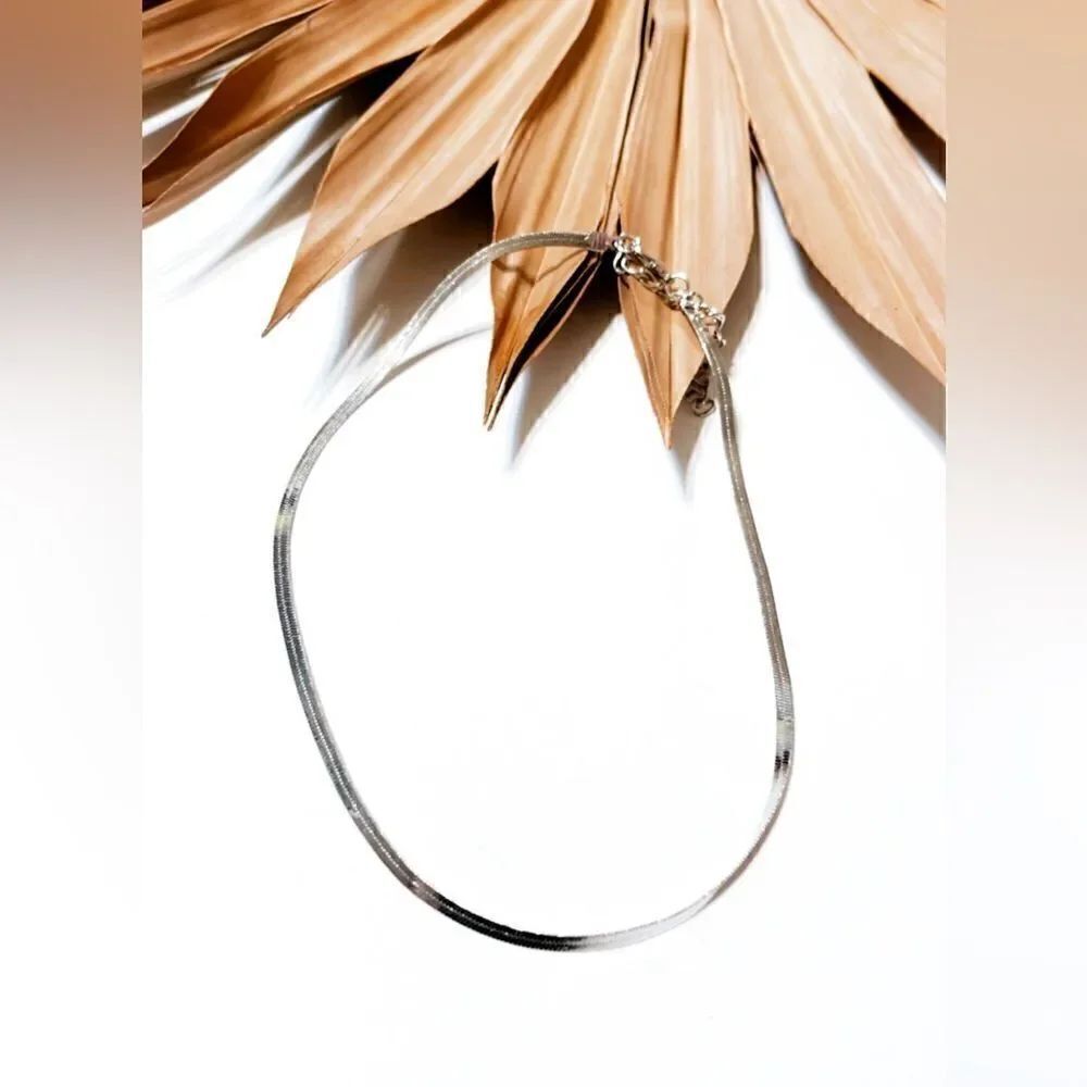 Silver snake chain necklace S559